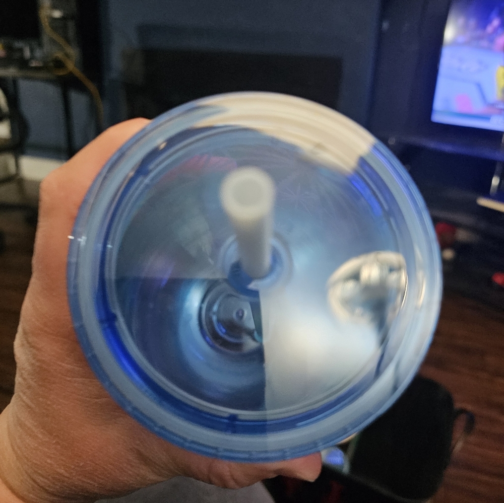 Cup - Picture 4 of 5